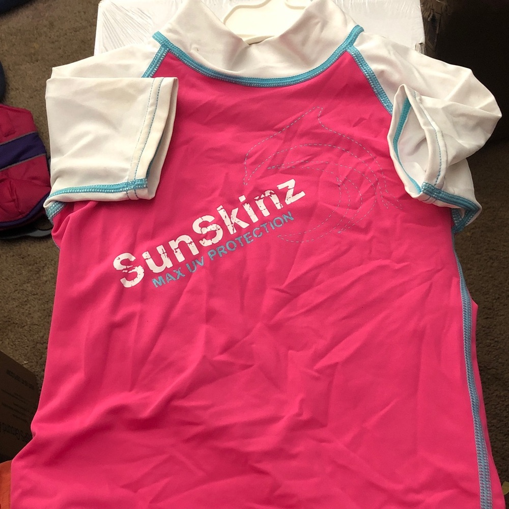 Girls' Pink & White UV Swim Rashguard